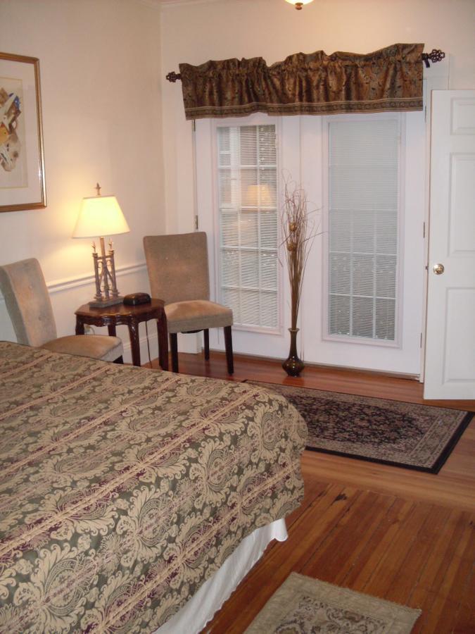 Couette-café Bellevue House Tour de Newport